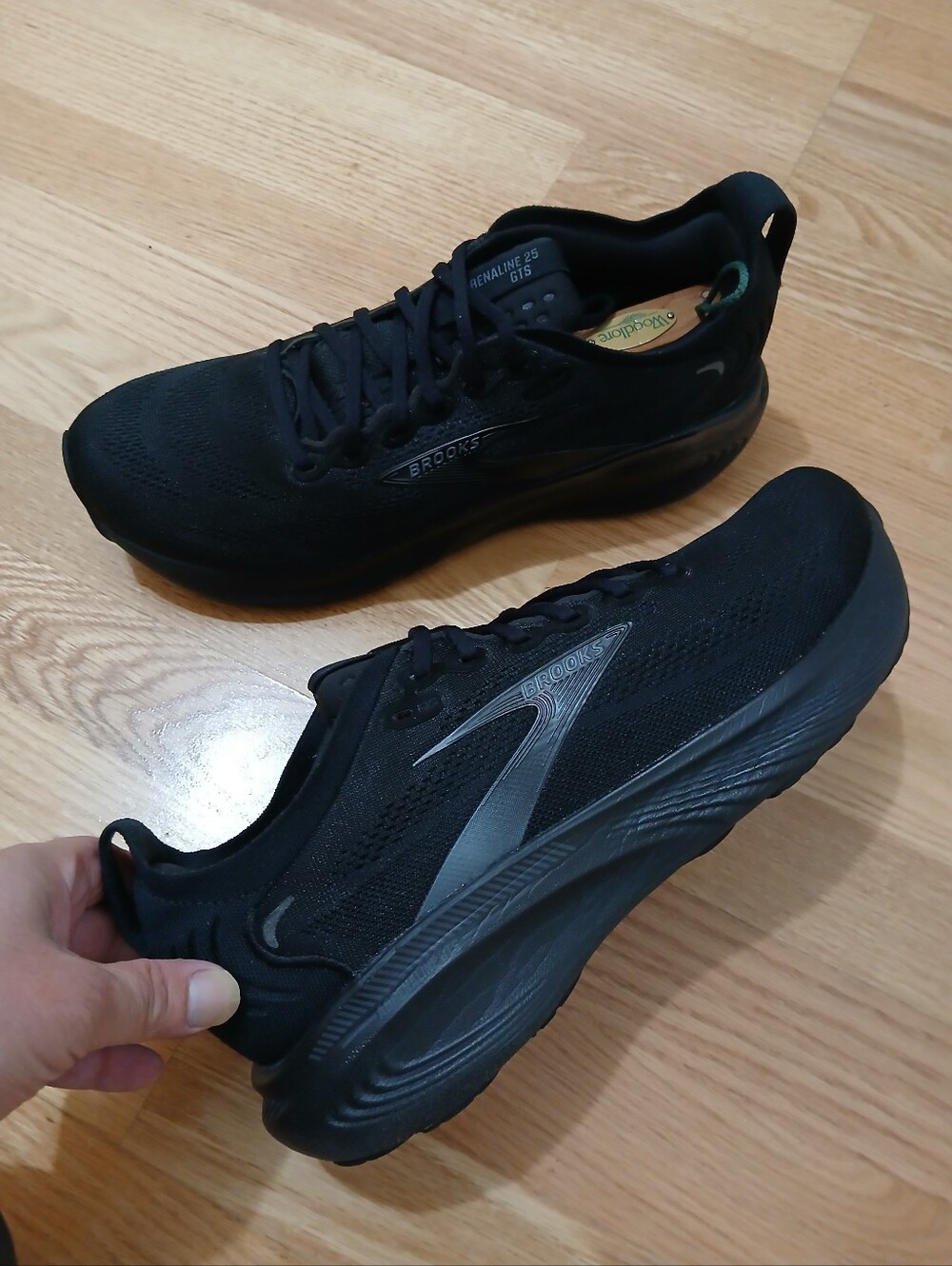 Brooks Adrenaline GTS 25 Comfort/Athletic Medical Field Shoes Size 13 for Men